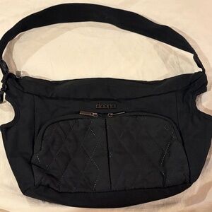 Doona Essentials Stroller Bag Nitro Black Diaper Baby Bag  R